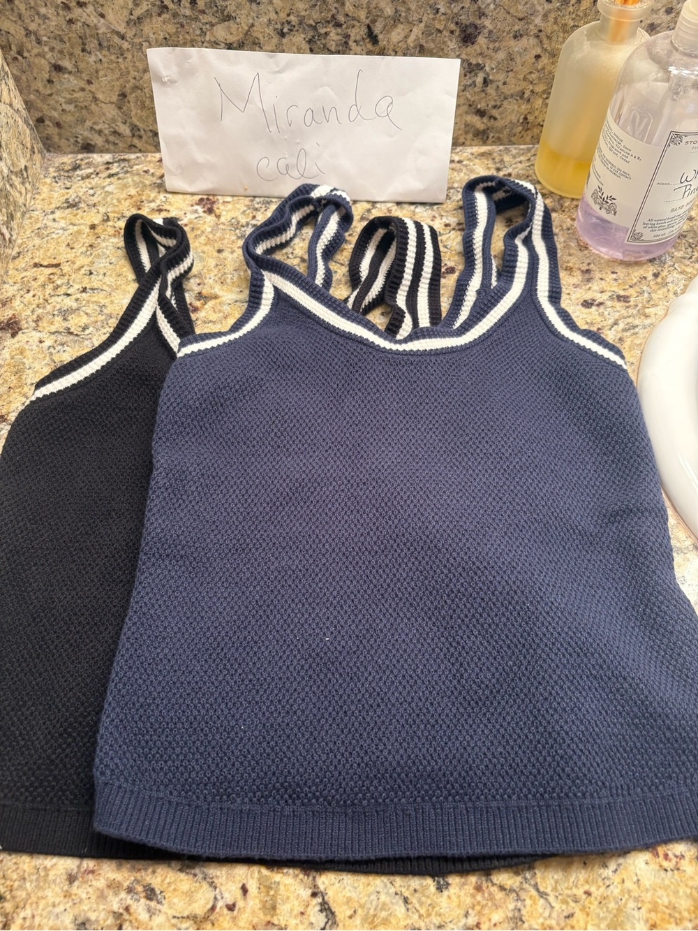 Alo crop tennis top set of two xs